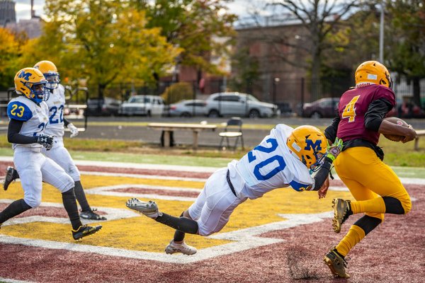 Ultimate Guide: How to Safeguard Your Volvo XC60"s Paint from Winter Salt and Grime